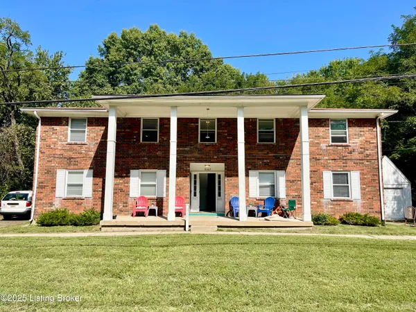 $825 | 3107 Melody Acres Lane, Unit 4, Louisville, KY 40216