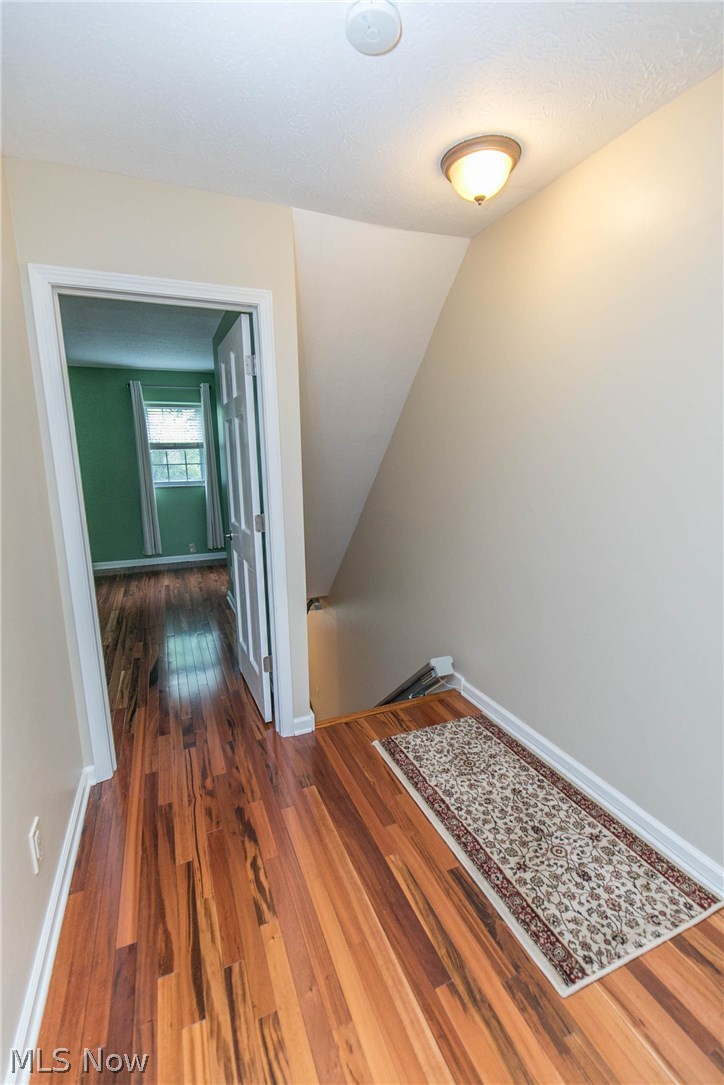 20163 Grannis Road, Unit 7 Cleveland, OH 44126 - Photo 20 of 34 Gallery Image 20