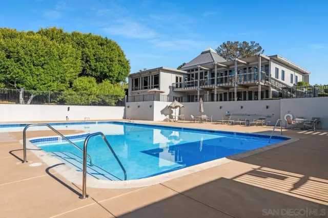 $1,675,000 | 2047 Caminito Circulo Norte, La Jolla, CA 92037