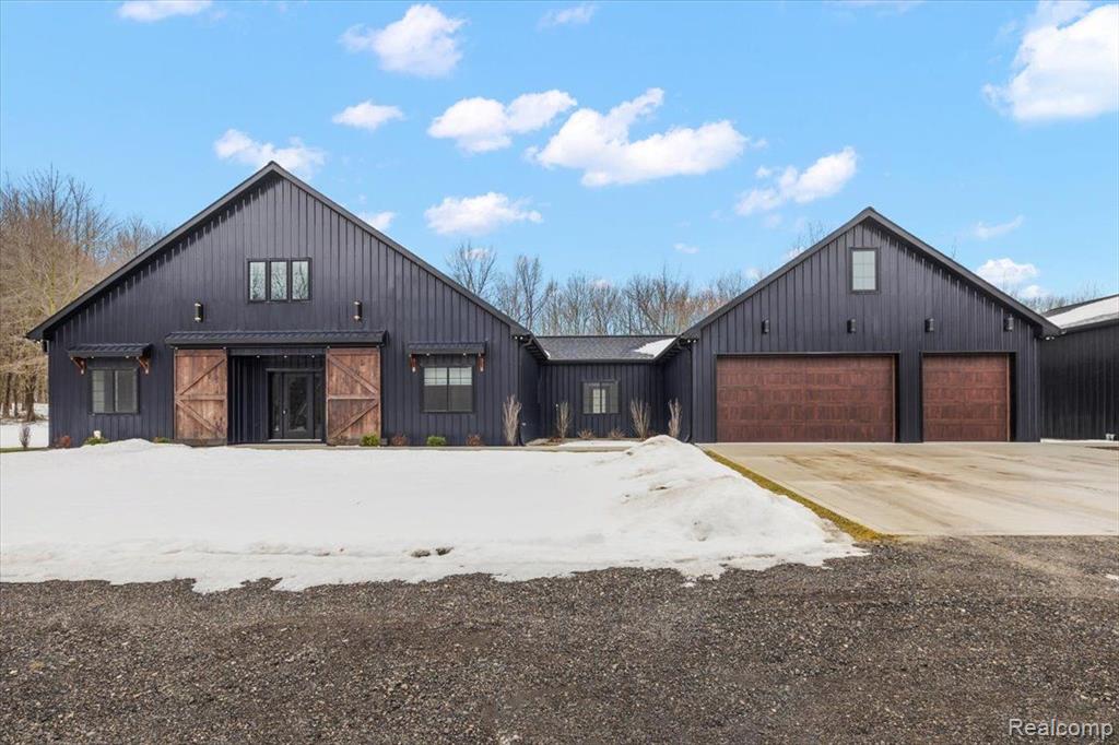 13241 Rattalee Lake Road Davisburg, MI 48350 - Photo 56 of 67