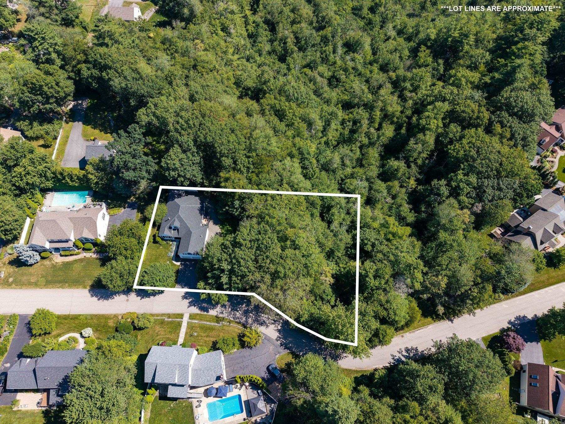 9 Katie Lane Hampton, NH 03842 - Photo 4 of 46