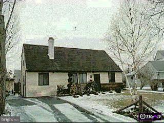 12 Iris Road Levittown, PA 19057 - Photo 1 of 1 Gallery Image 1