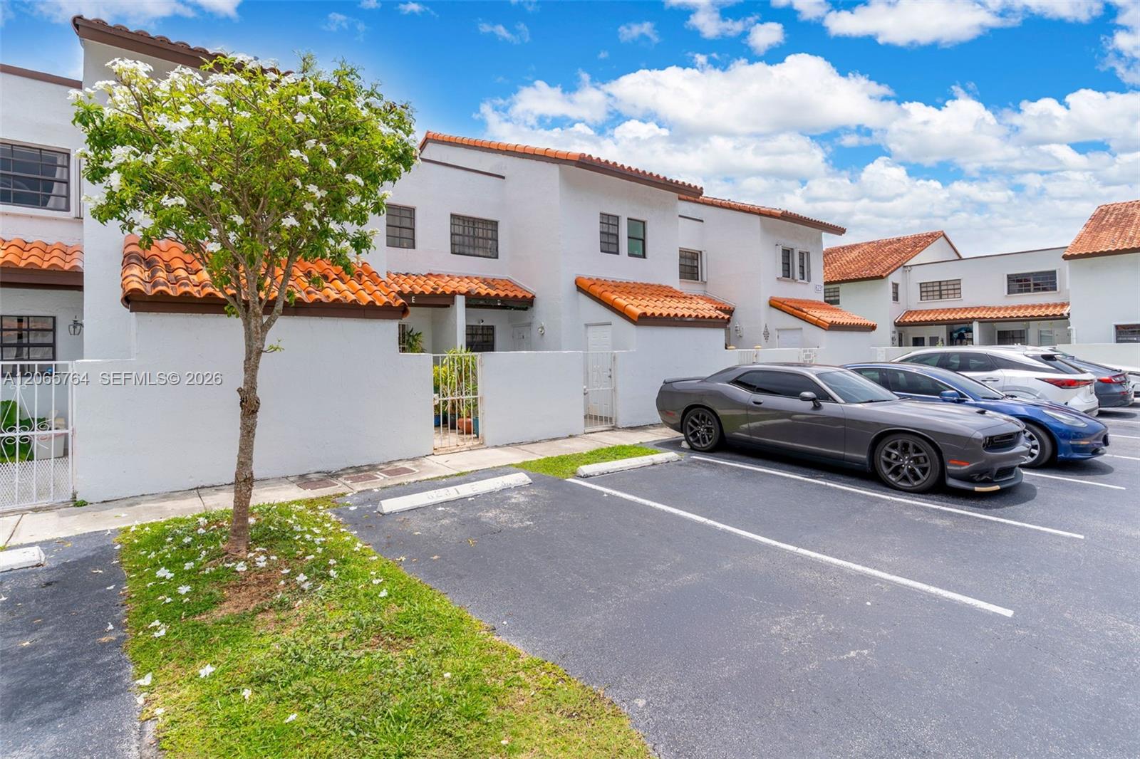 6231 Southwest 138th Court Miami, FL 33183 - Photo 3 of 30 Gallery Image 3