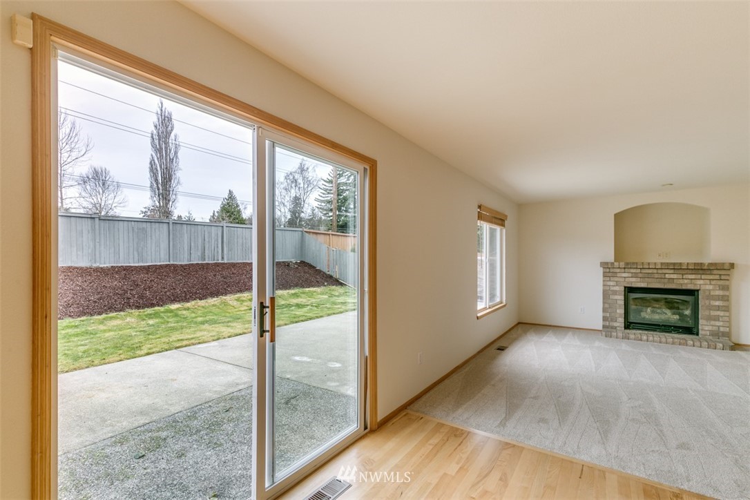 5604 Northeast 3rd Lane Renton, WA 98059 - Photo 12 of 25