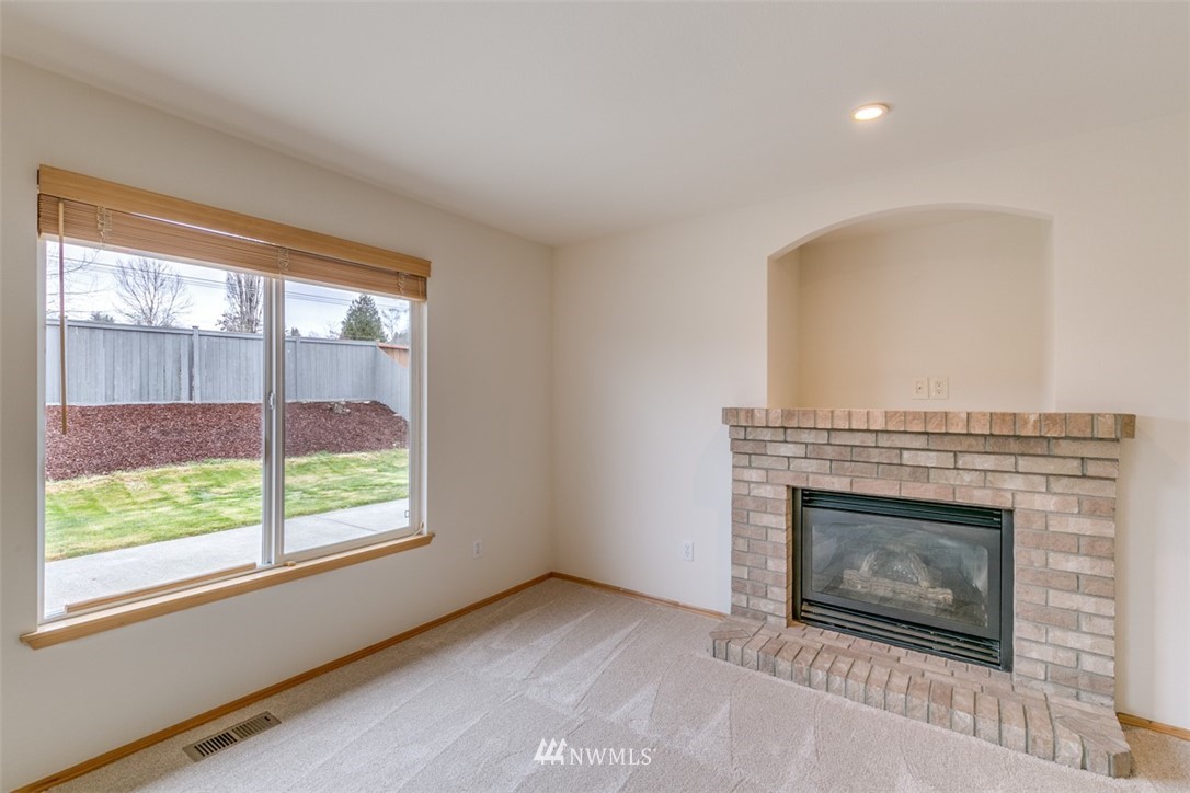 5604 Northeast 3rd Lane Renton, WA 98059 - Photo 13 of 25