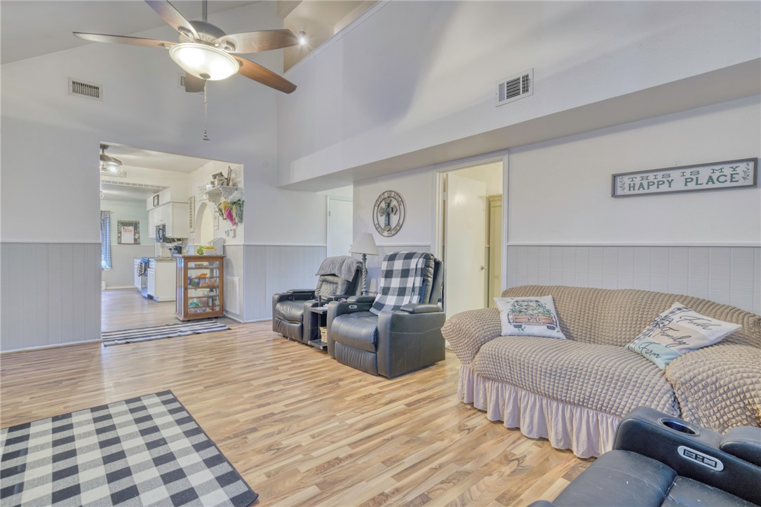 1681 Union Road Madisonville, TX 77864 - Photo 10 of 50 a living room with furniture and a couch