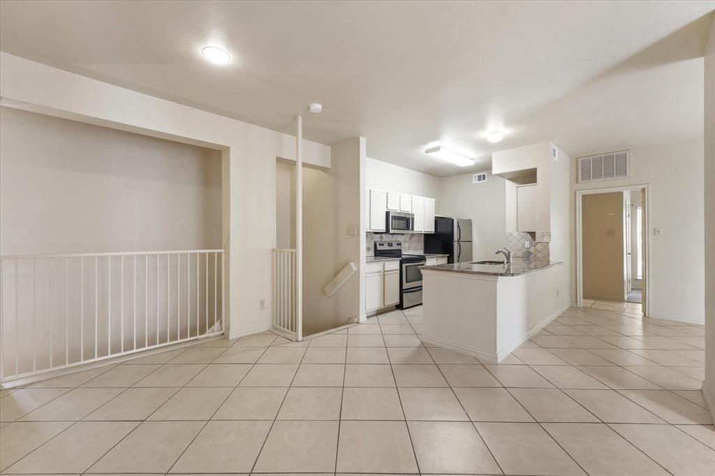 2524 Preston Road, Unit 1203 Plano, TX 75093 - Photo 15 of 23
