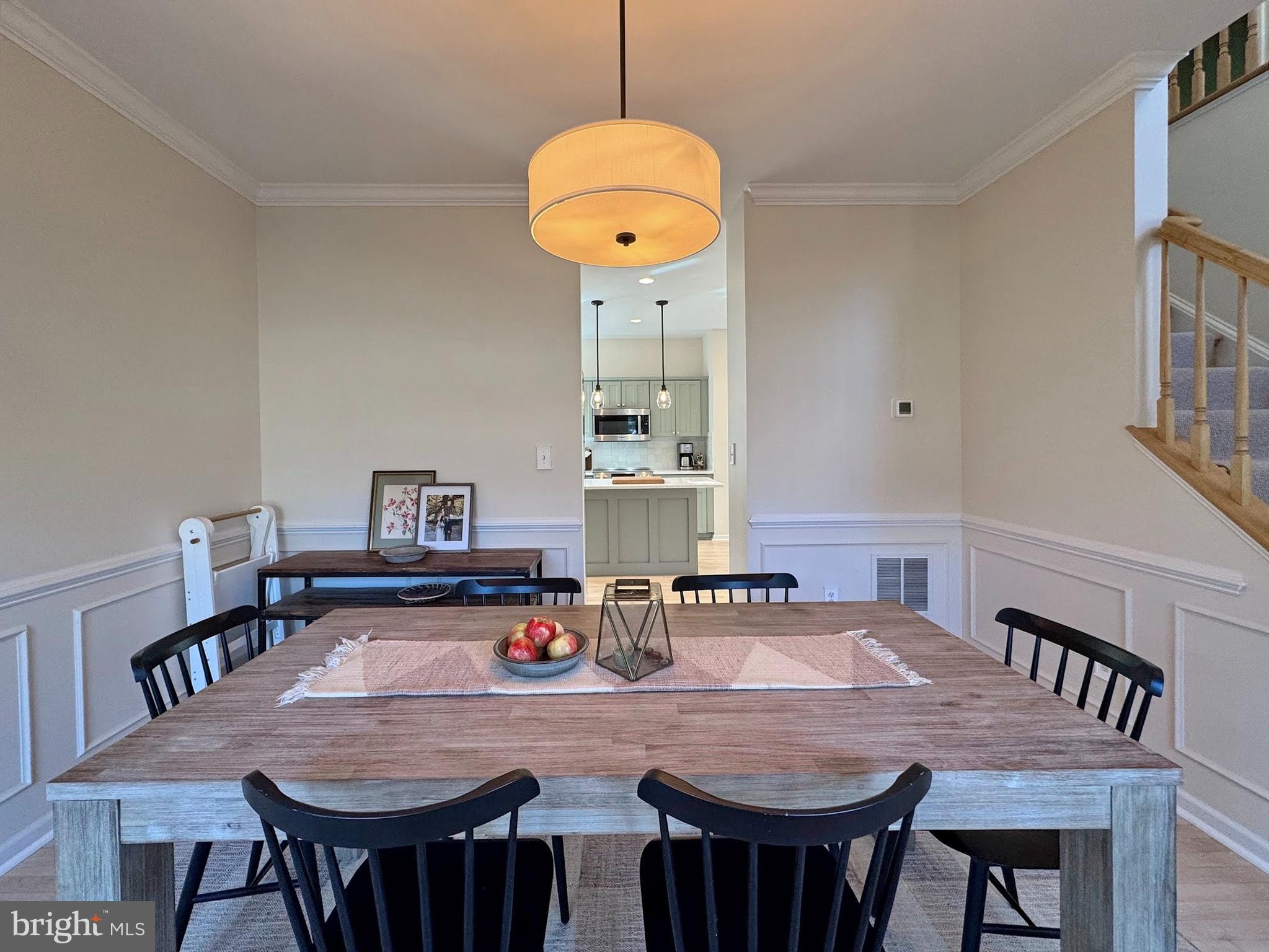 4060 Loving Drive Dunkirk, MD 20754 - Photo 34 of 83 a dining room with furniture and window
