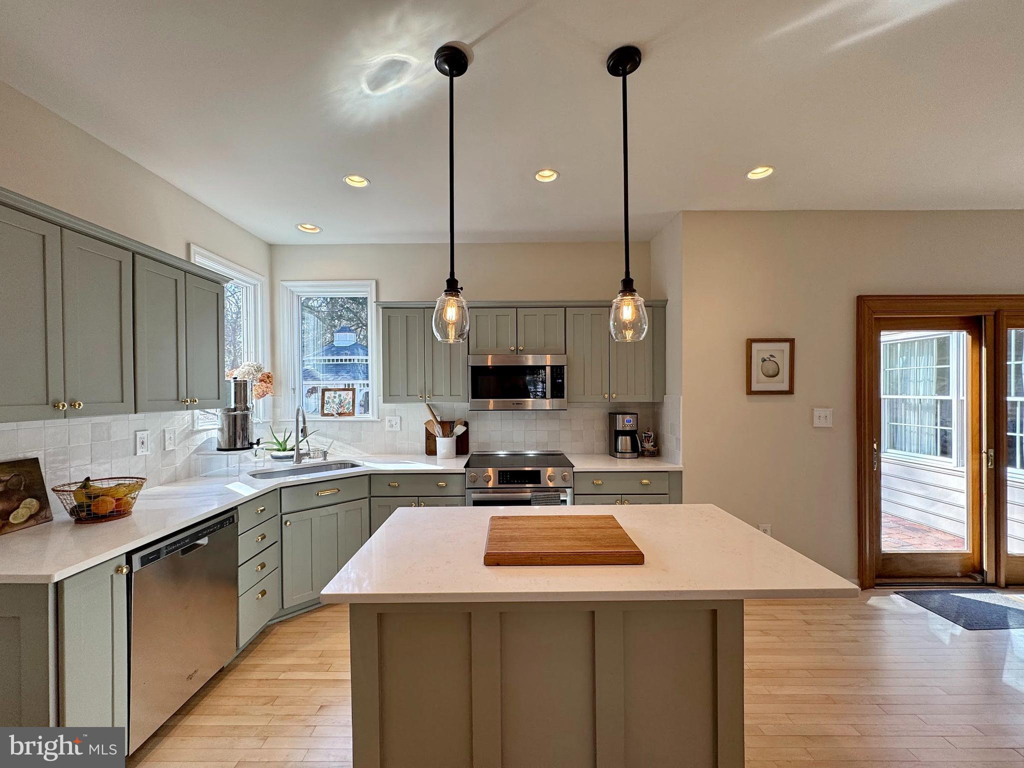 4060 Loving Drive Dunkirk, MD 20754 - Photo 35 of 83