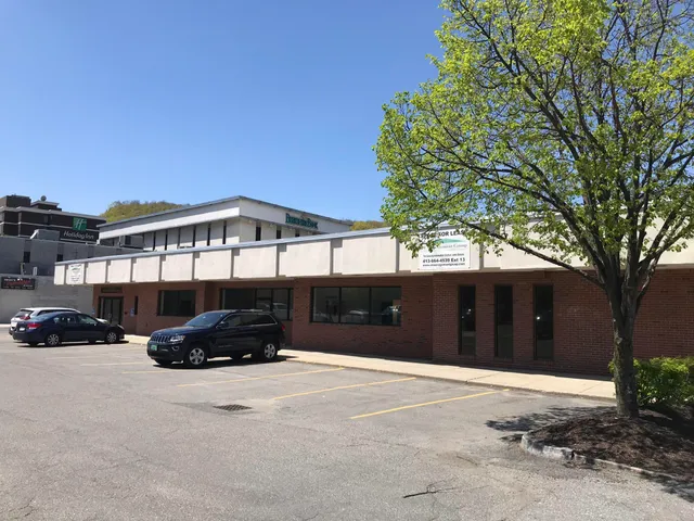 $10 | 21 Holden Street, North Adams, MA 01247