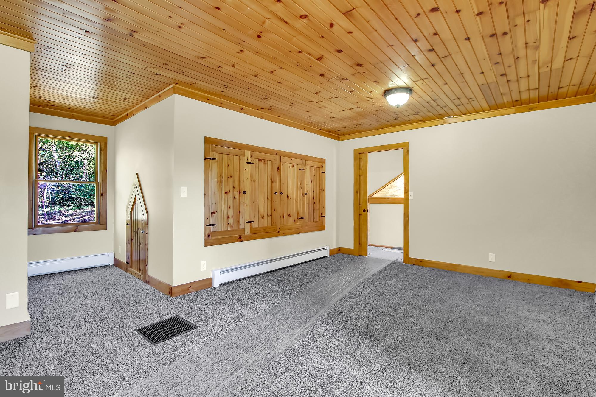 1004 Cooper Road Delta, PA 17314 - Photo 17 of 36 Gallery Image 17