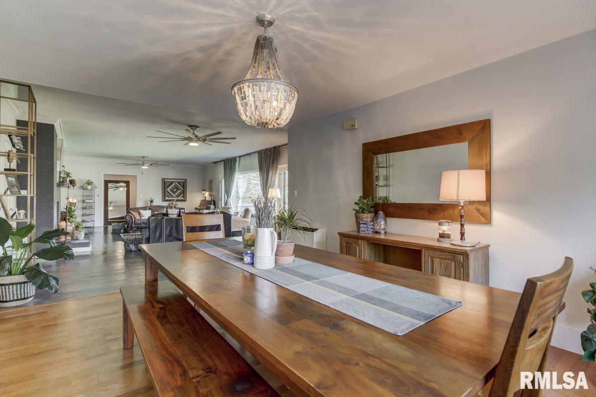 1660 West Laurel Street Springfield, IL 62704 - Photo 2 of 36 Gallery Image 2