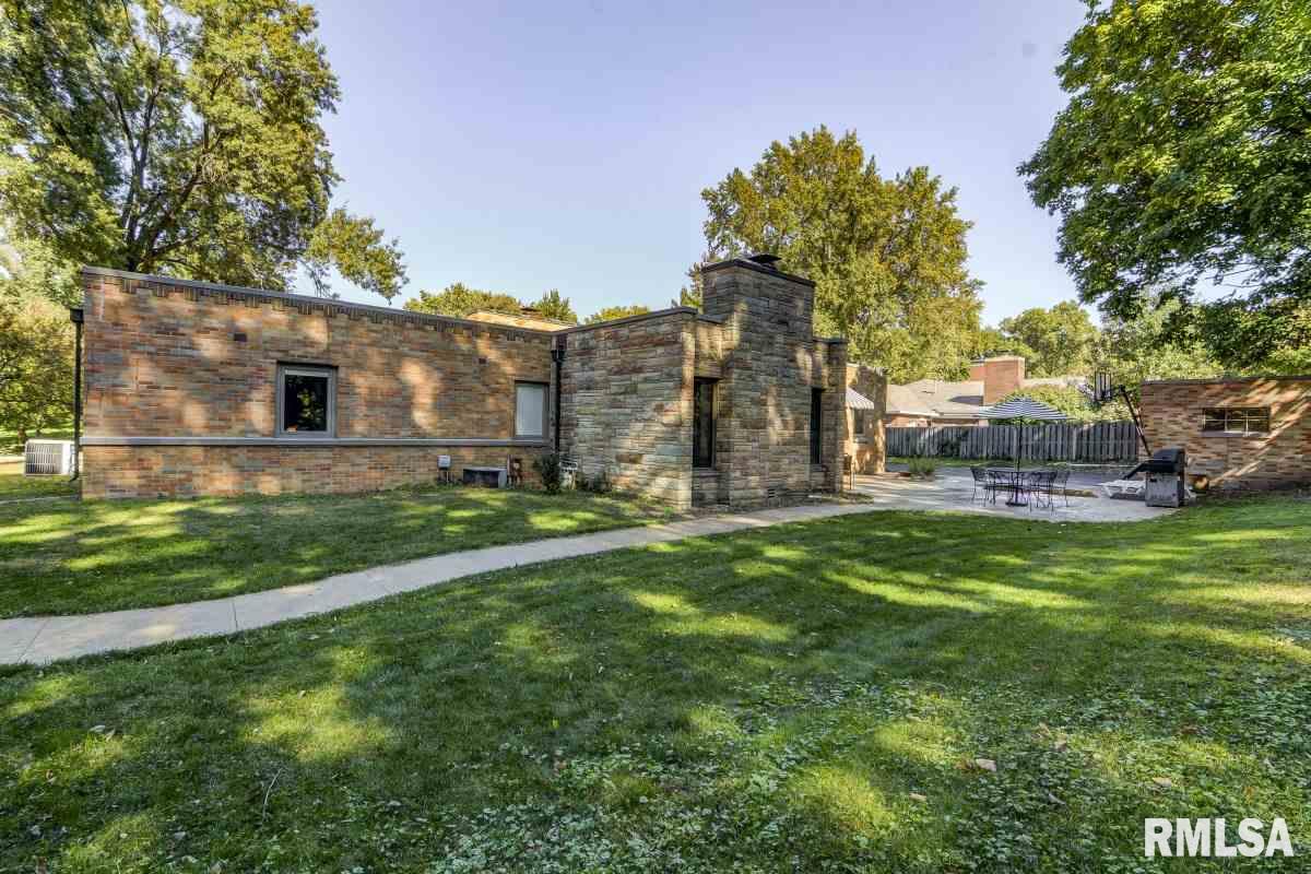 1660 West Laurel Street Springfield, IL 62704 - Photo 36 of 36 Gallery Image 36