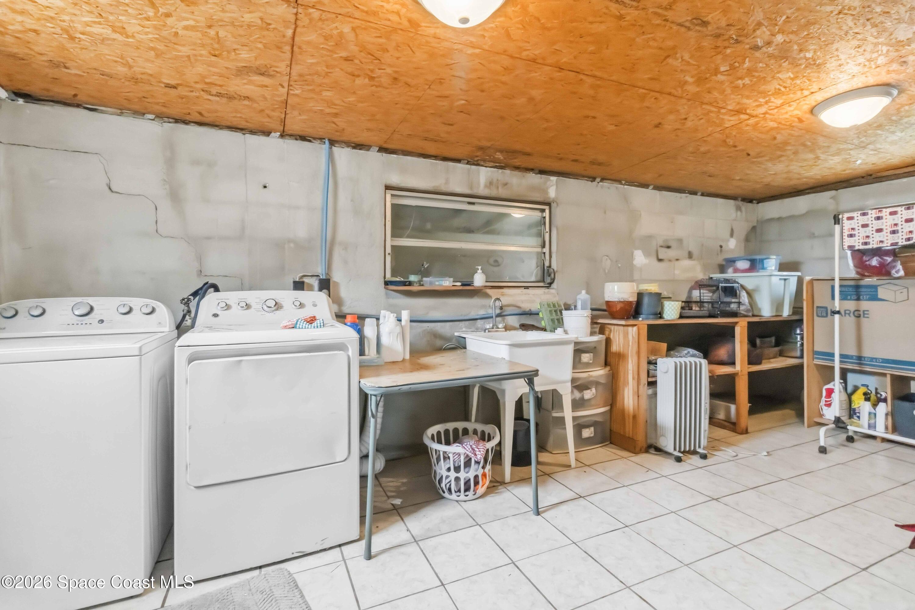 1420 Tate Street Cocoa, FL 32922 - Photo 15 of 19 Utility Room In Back!