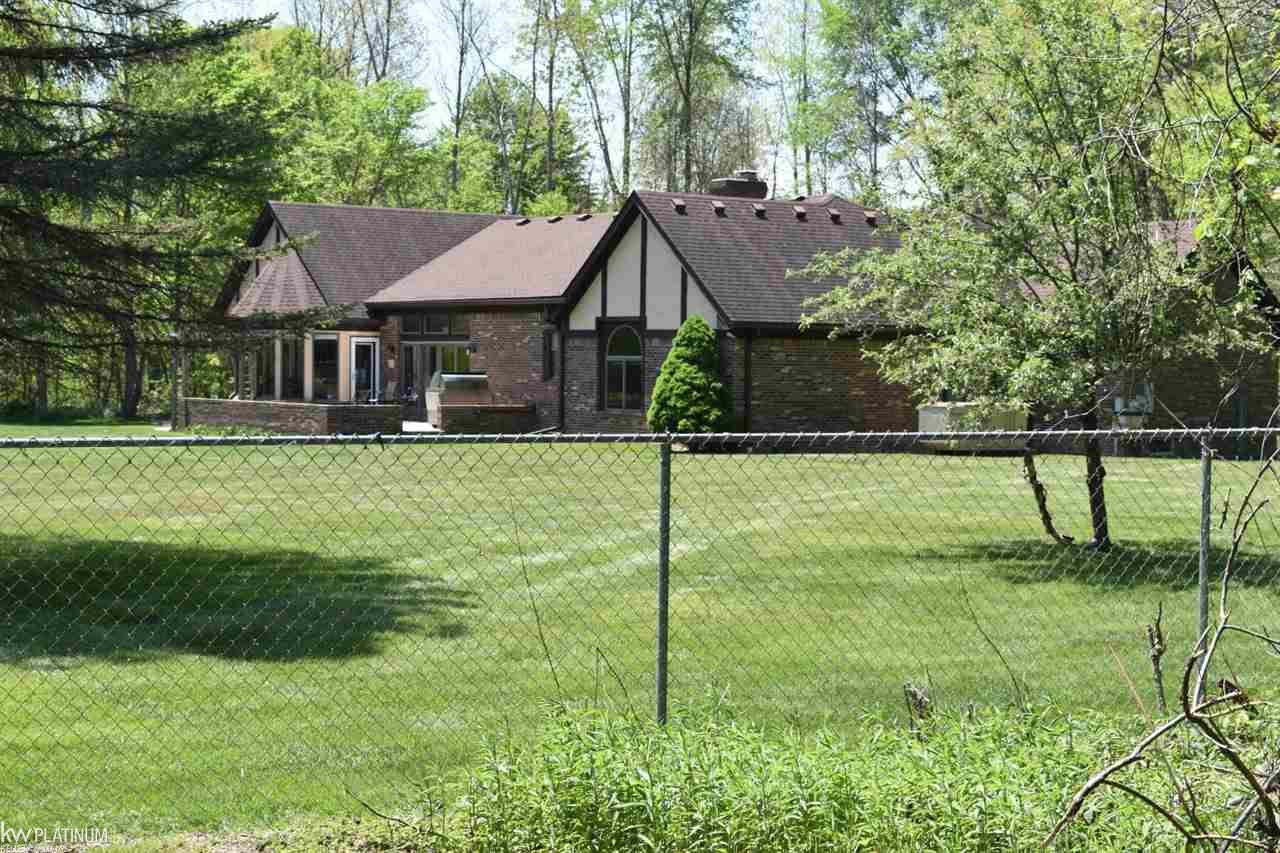 4777 Atkins Road North Street, MI 48049 - Photo 87 of 98 50042278-87.JPG
