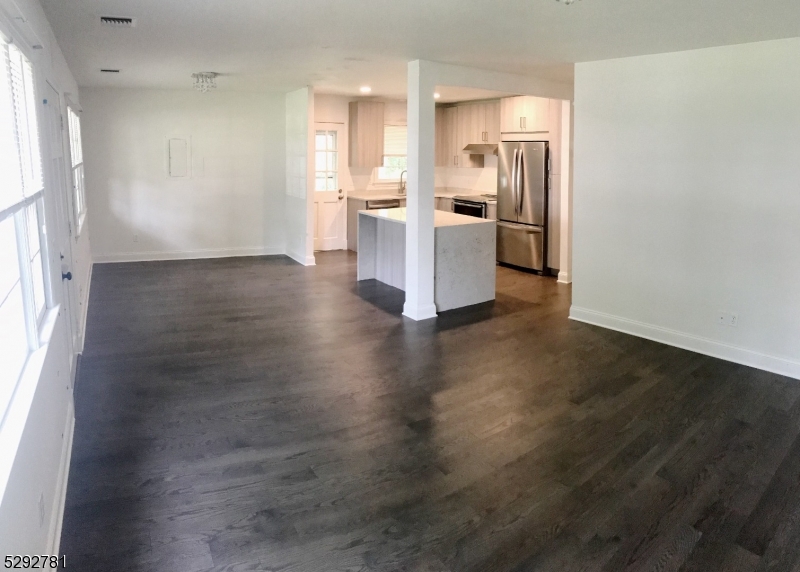 19 Hewetson Road Denville, NJ 07834 - Photo 6 of 14