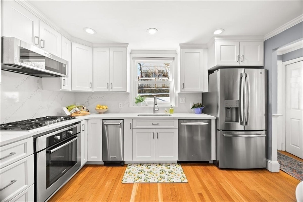 32 Russett Road Boston, MA 02132 - Photo 12 of 39 Gallery Image 12