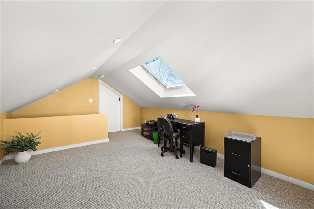 32 Russett Road Boston, MA 02132 - Photo 29 of 39 Gallery Image 29