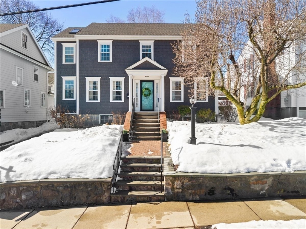 32 Russett Road Boston, MA 02132 - Photo 3 of 39 Gallery Image 3