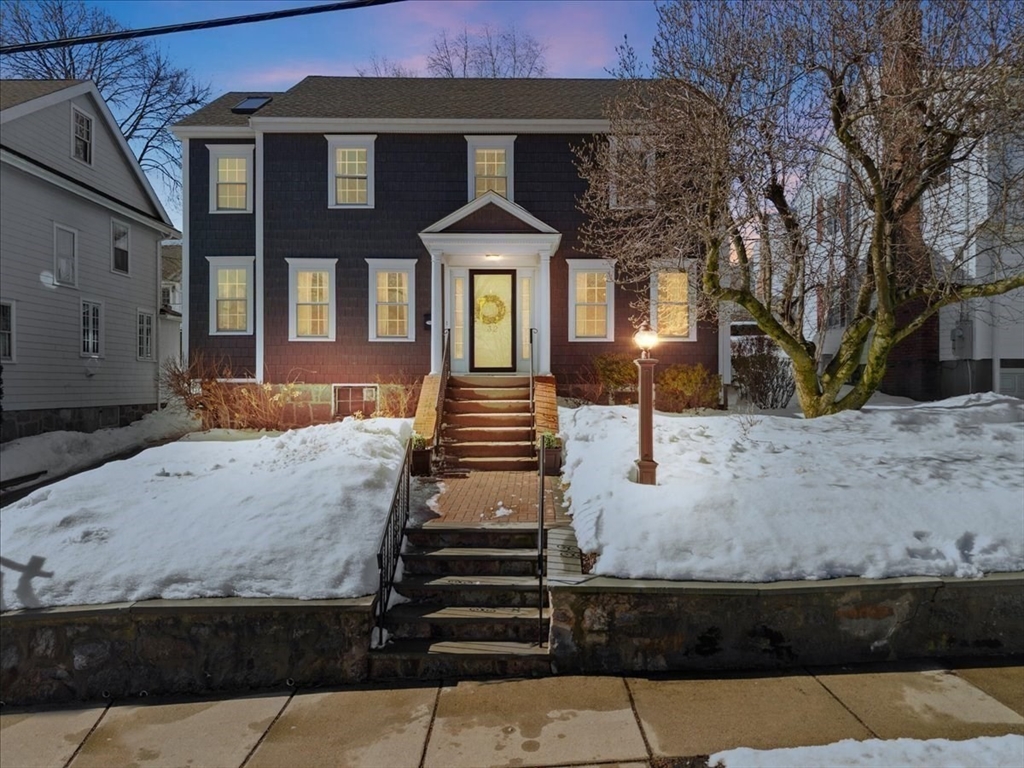 32 Russett Road Boston, MA 02132 - Photo 5 of 39 Gallery Image 5