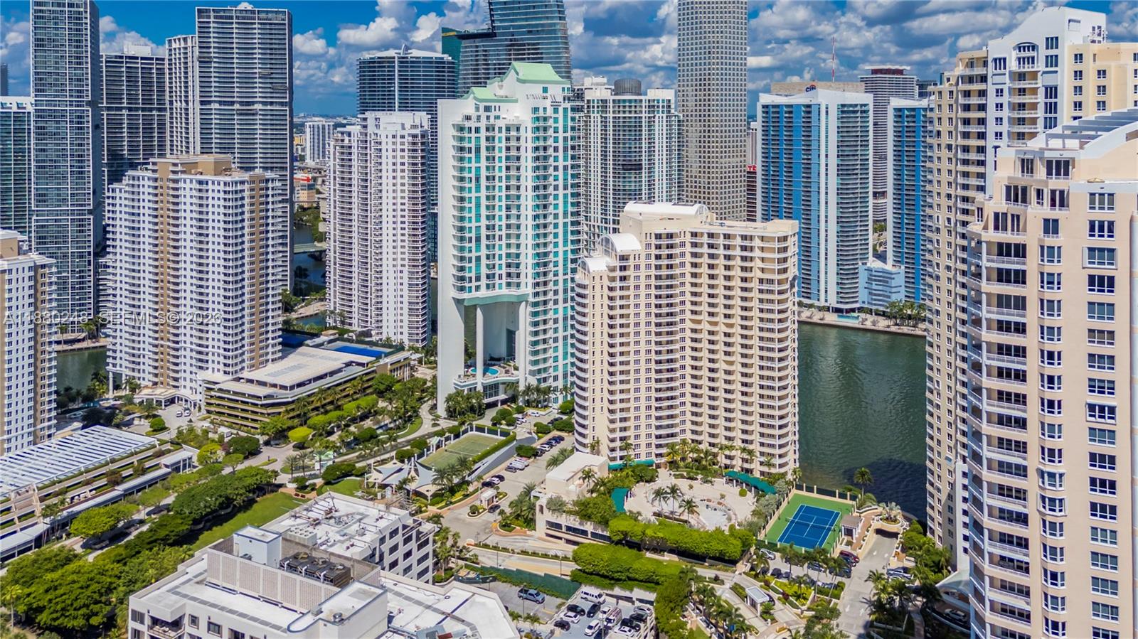 888 Brickell Key Drive, Unit 1807 Miami, FL 33131 - Photo 53 of 58