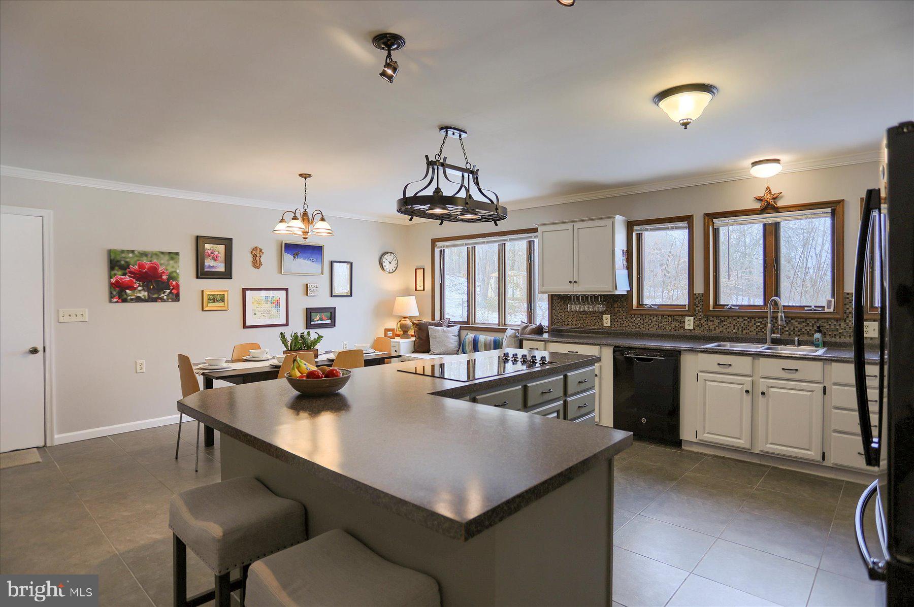 1089 York Road Dillsburg, PA 17019 - Photo 14 of 25