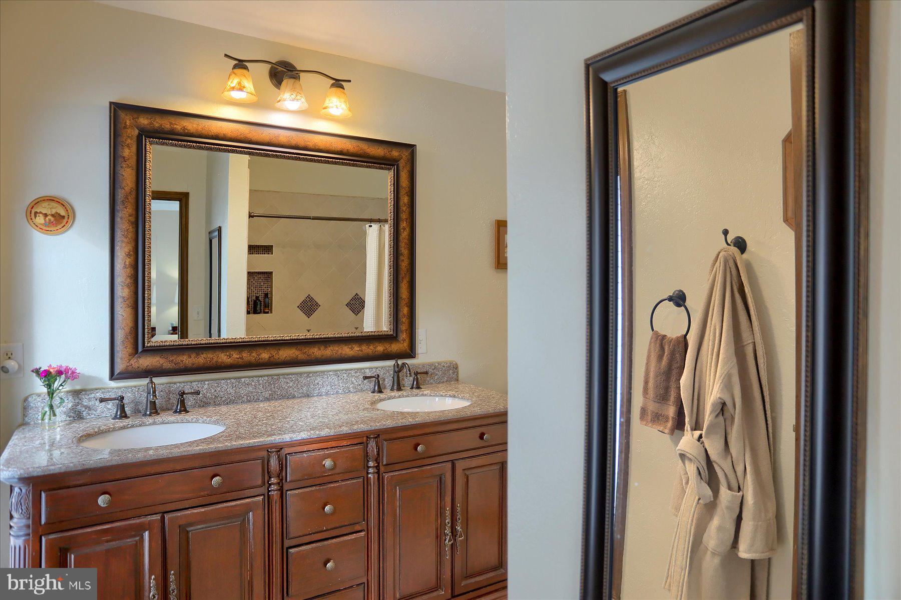 1089 York Road Dillsburg, PA 17019 - Photo 17 of 25