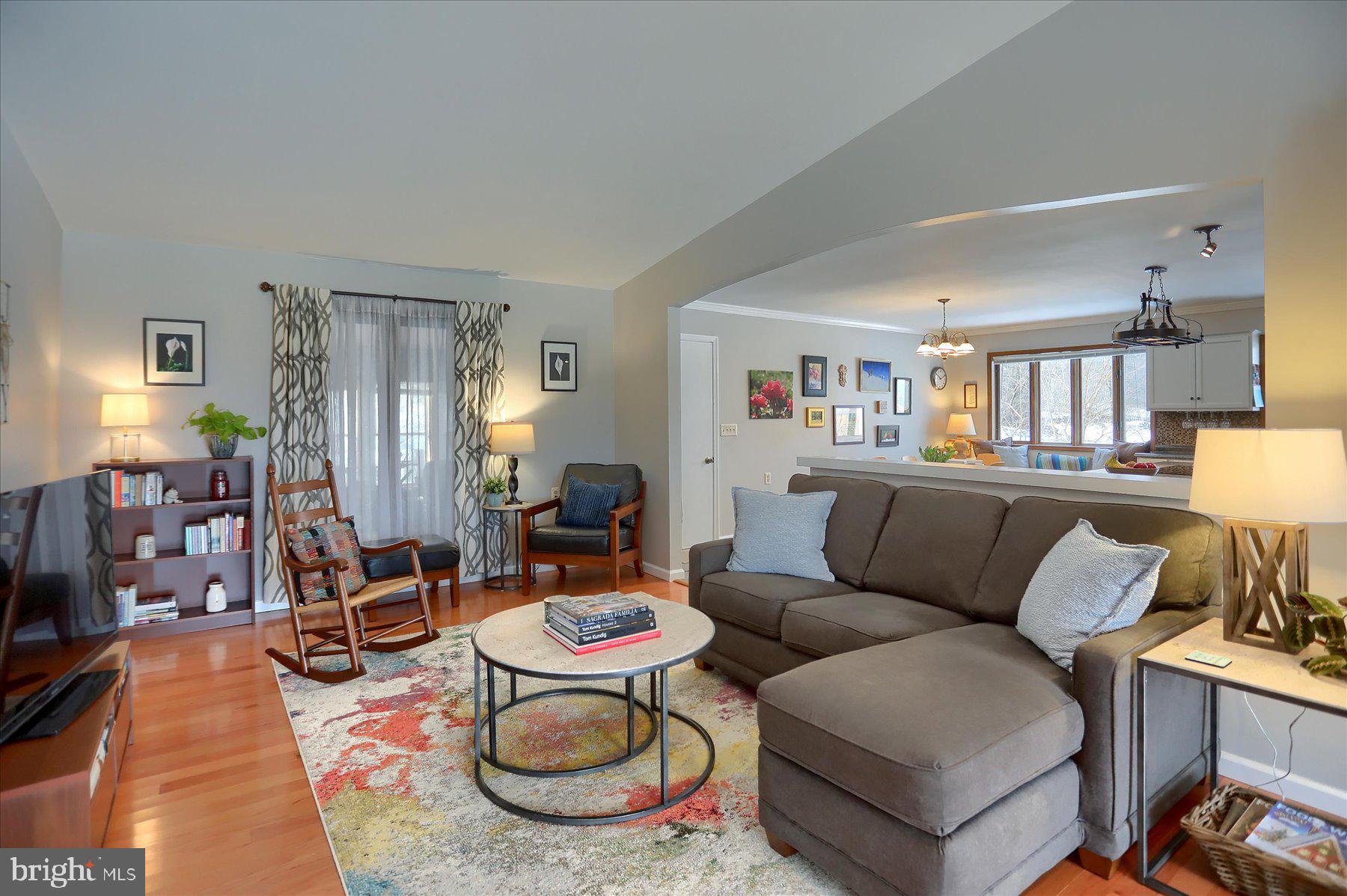 1089 York Road Dillsburg, PA 17019 - Photo 2 of 25