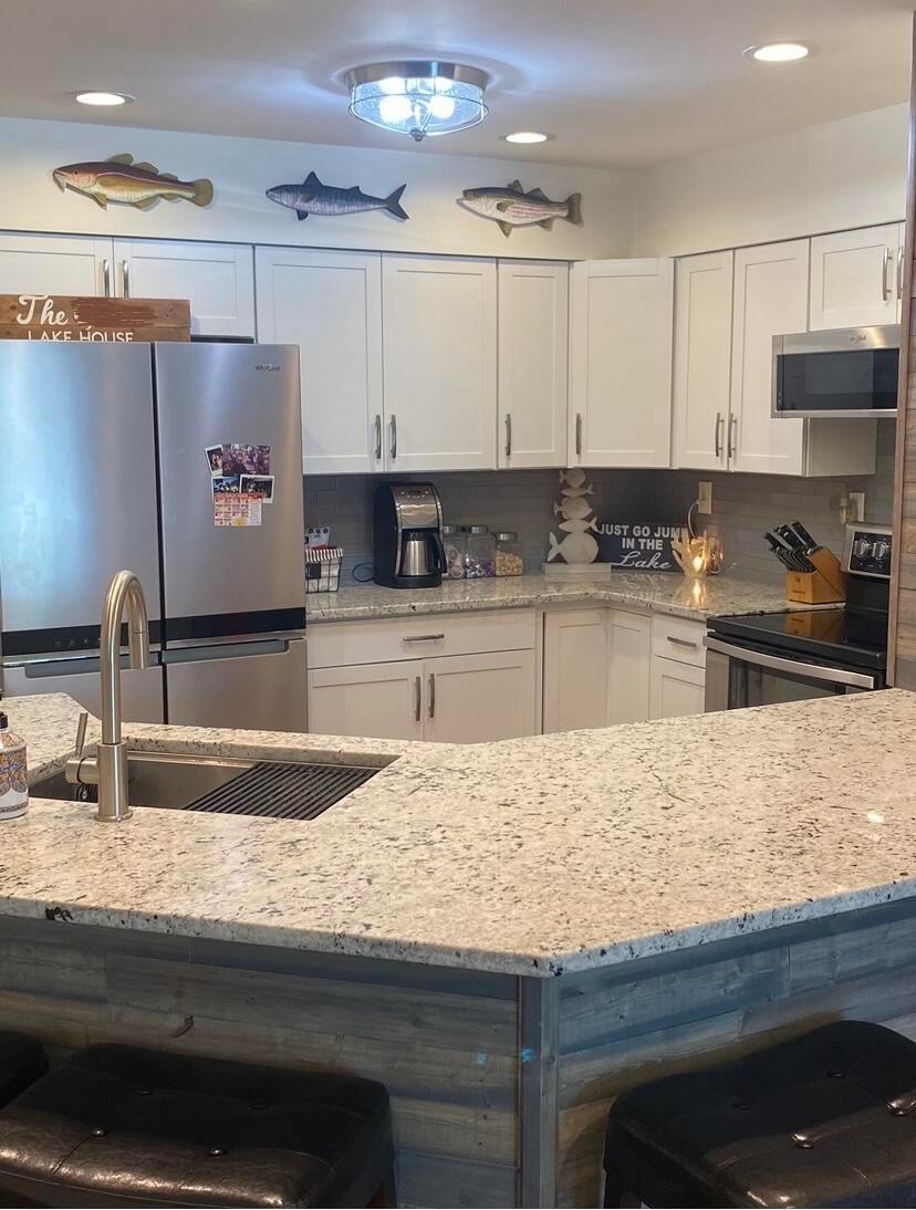 216 Warren Avenue, Unit 7 Russells Point, OH 43348 - Photo 10 of 28 FullSizeRender (17)