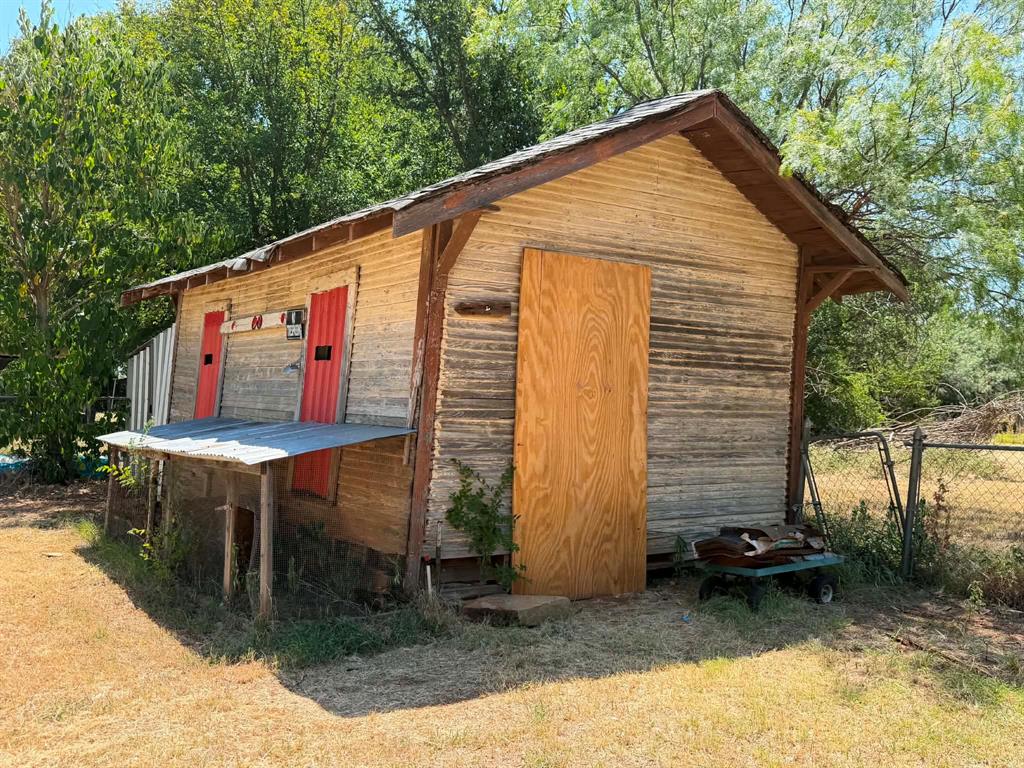 706 Ribble Road Graham, TX 76450 - Photo 12 of 12