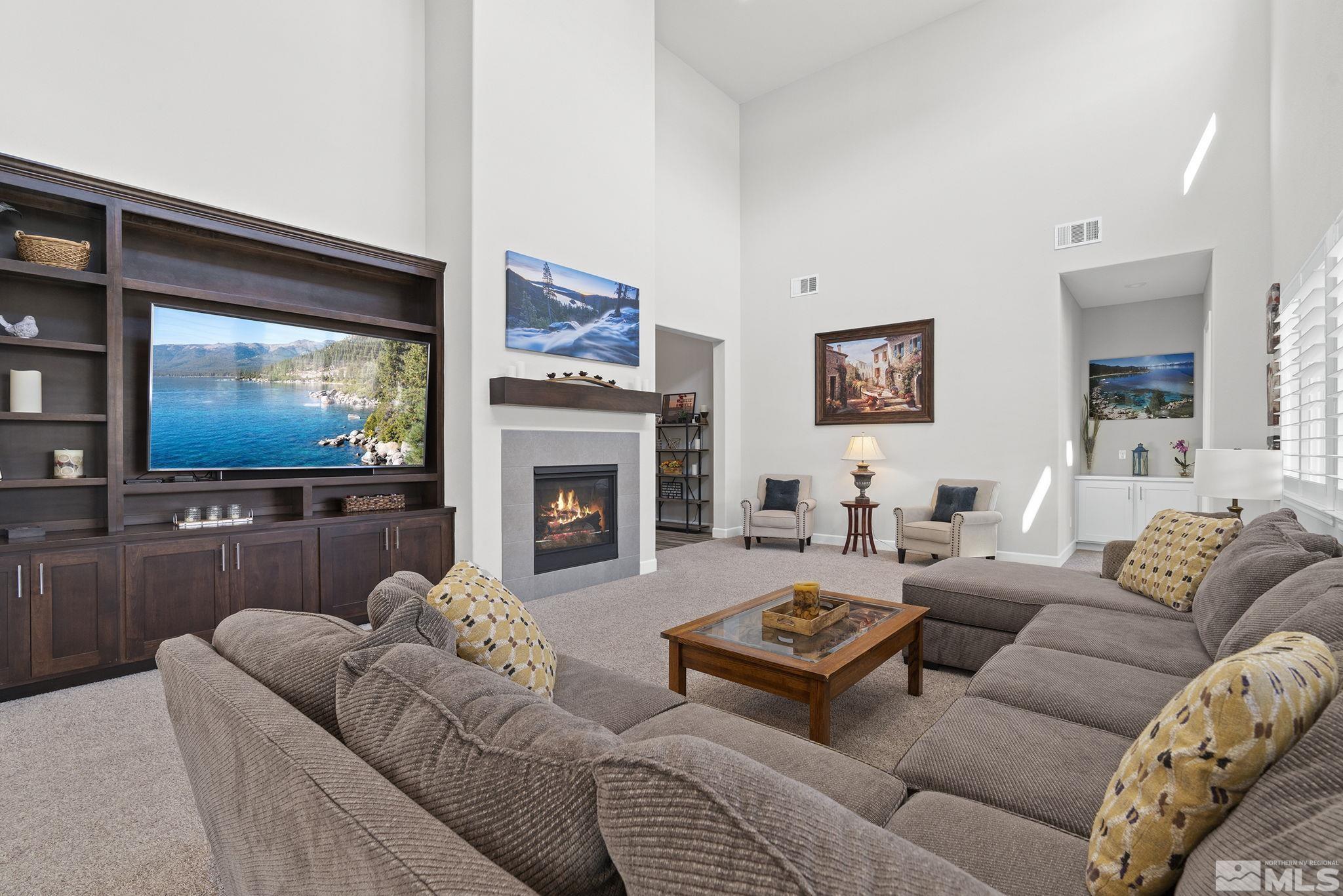 292 Shackleton Drive Reno, NV 89439 - Photo 4 of 28 Photo 4