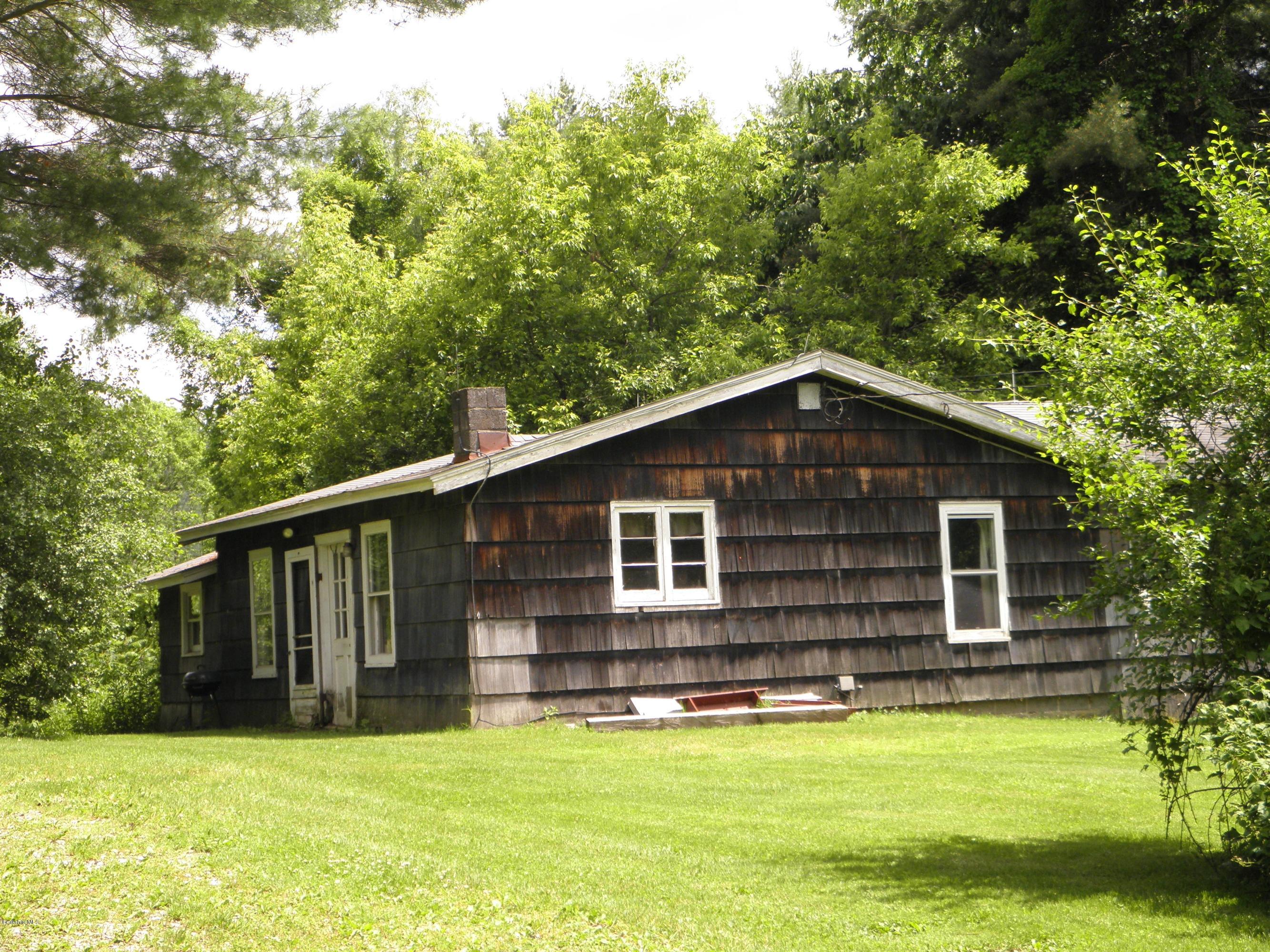 3 Clark Road Stockbridge, MA 01262 - Photo 15 of 15 cottage1