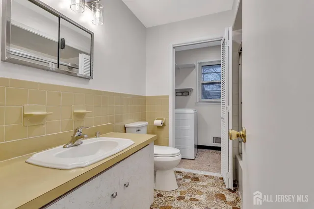 $3,700 | 118 Arlington Avenue, South Plainfield, NJ 07080