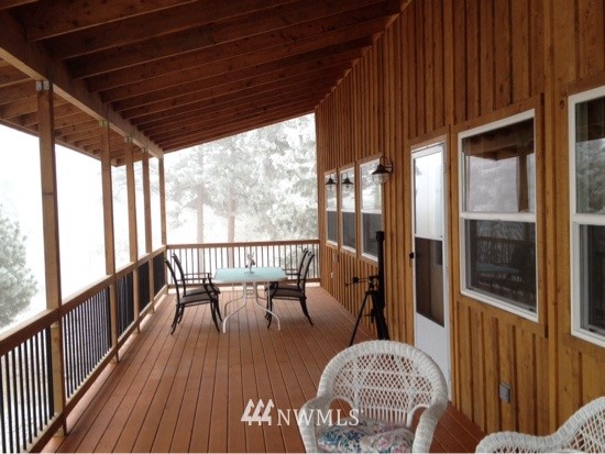 150 Thunder Road Chelan, WA 98816 - Photo 1 of 25 Gallery Image 1