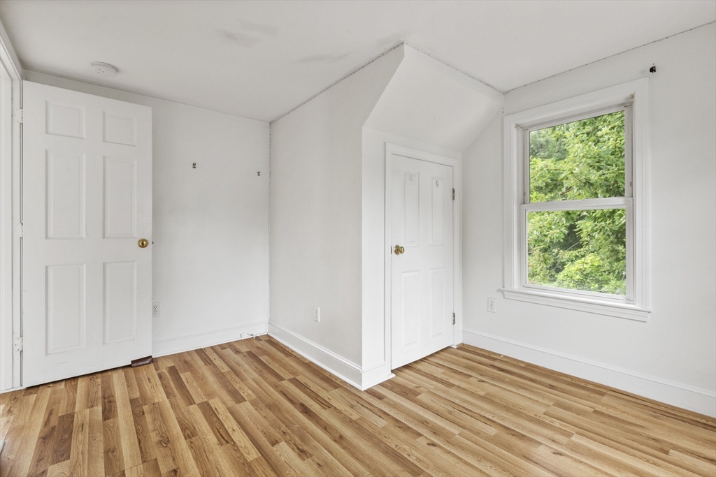 48 Conant Road Framingham, MA 01702 - Photo 24 of 37