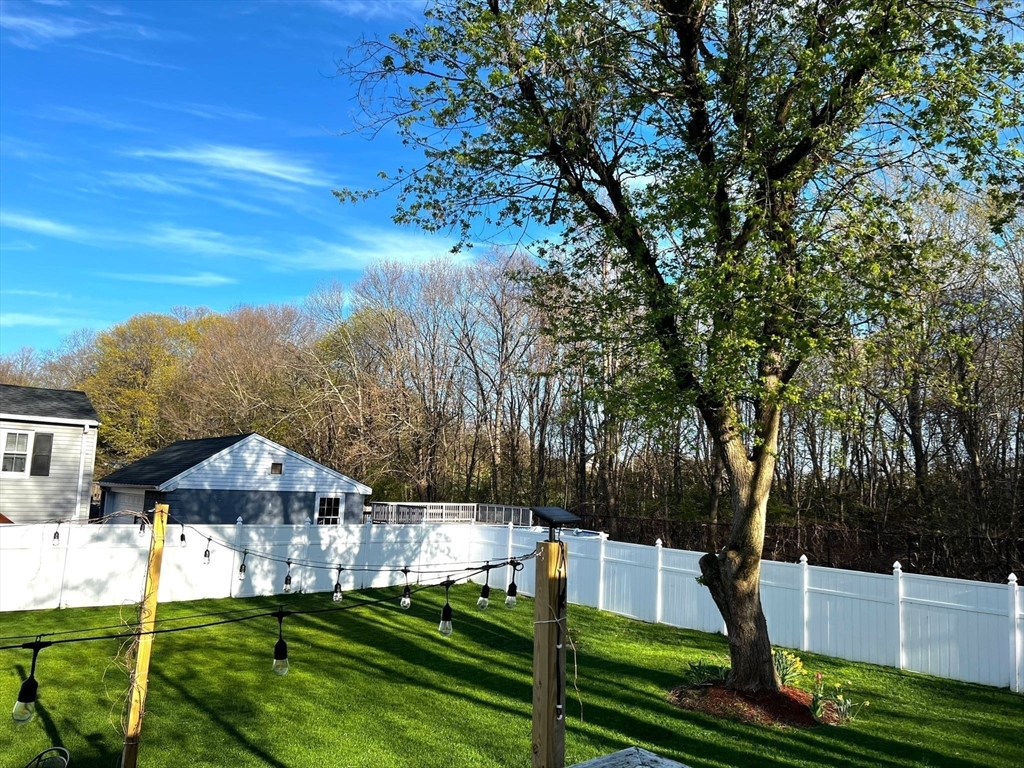 48 Conant Road Framingham, MA 01702 - Photo 8 of 37