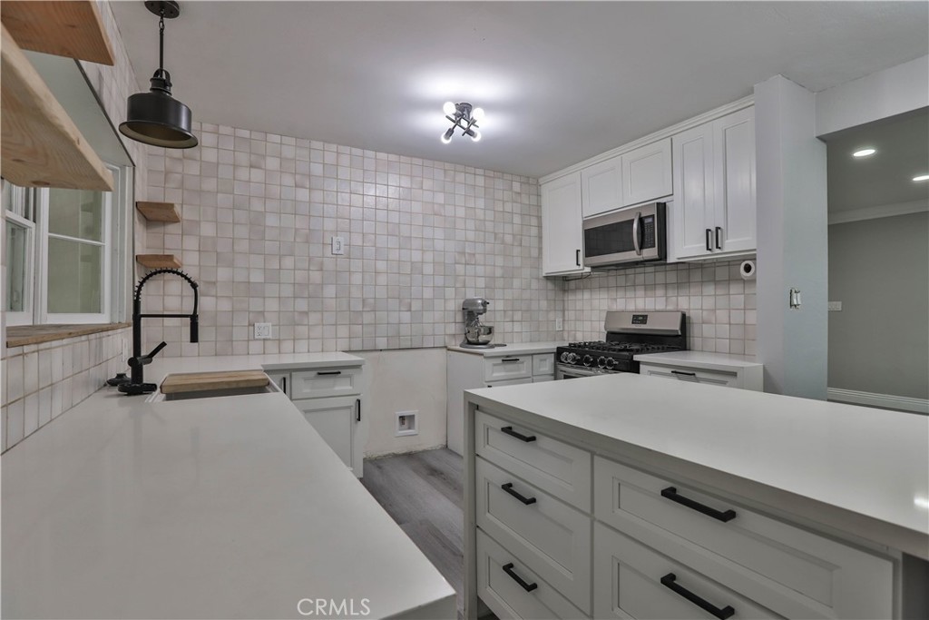 3031 Chestnut Street Riverside, CA 92501 - Photo 12 of 48 Gallery Image 12