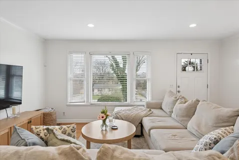 $489,900 | 150 Lake Park Drive, Nashville, TN 37211