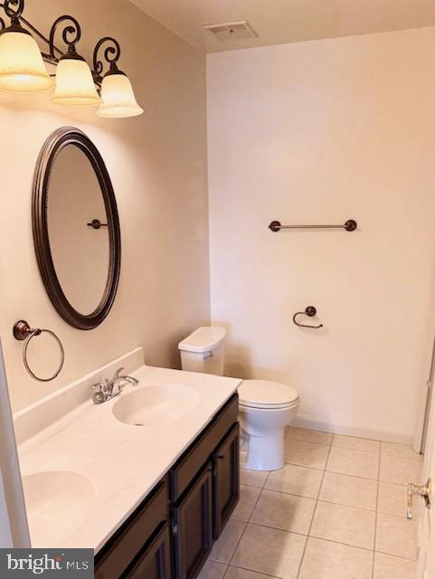 10714 Kings Riding Way, Unit 10121 Rockville, MD 20852 - Photo 11 of 24 Primary bathroom features dual vanity & tub/shower