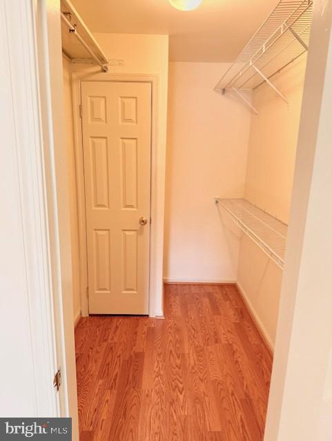 10714 Kings Riding Way, Unit 10121 Rockville, MD 20852 - Photo 12 of 24 Primary bedroom with walk-in closet!