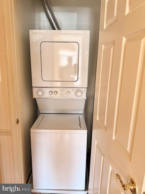 10714 Kings Riding Way, Unit 10121 Rockville, MD 20852 - Photo 16 of 24 Stay in your home and wash your clothes!