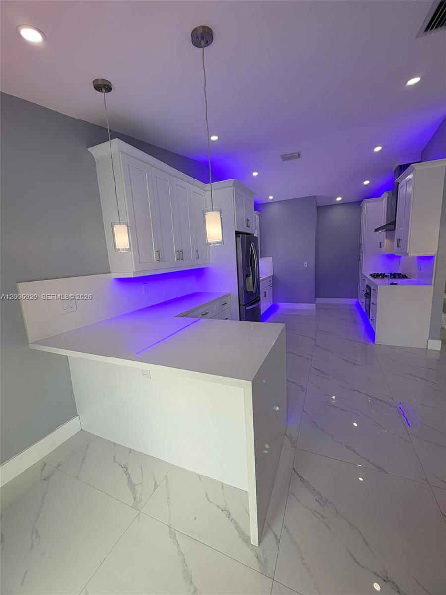 14899 Southwest 176th Street Miami, FL 33187 - Photo 9 of 15