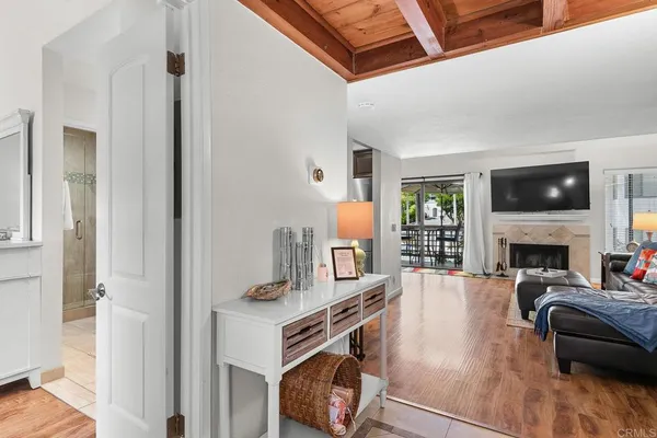 $934,900 | 520 Via De La Valle, Unit I, Solana Beach, CA 92075