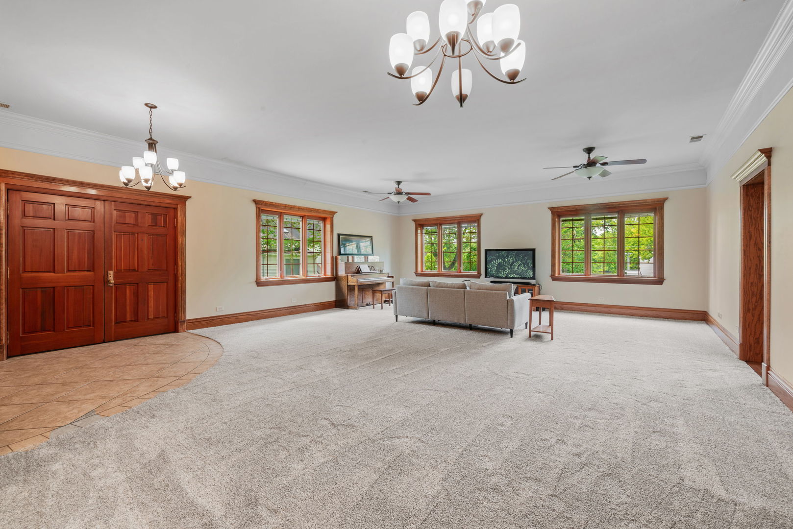 1616 Riverside Avenue St. Charles, IL 60174 - Photo 7 of 48
