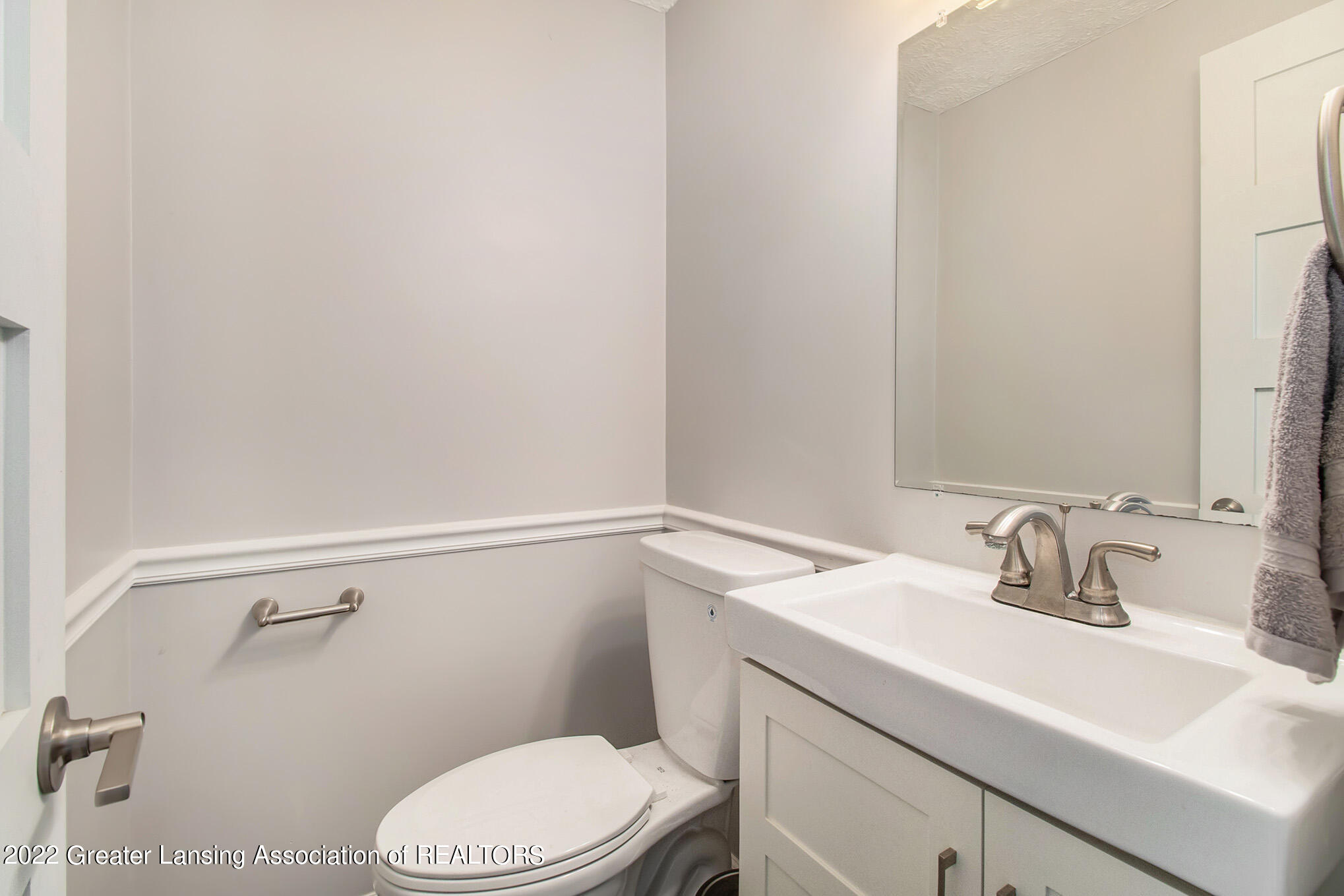 681 Piper Road Haslett, MI 48840 - Photo 12 of 26 IMG_4358
