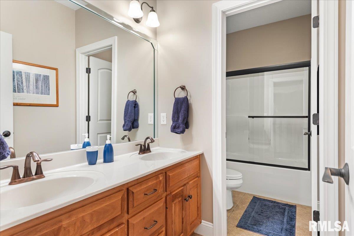 1705 Interlacken Road Springfield, IL 62704 - Photo 22 of 47