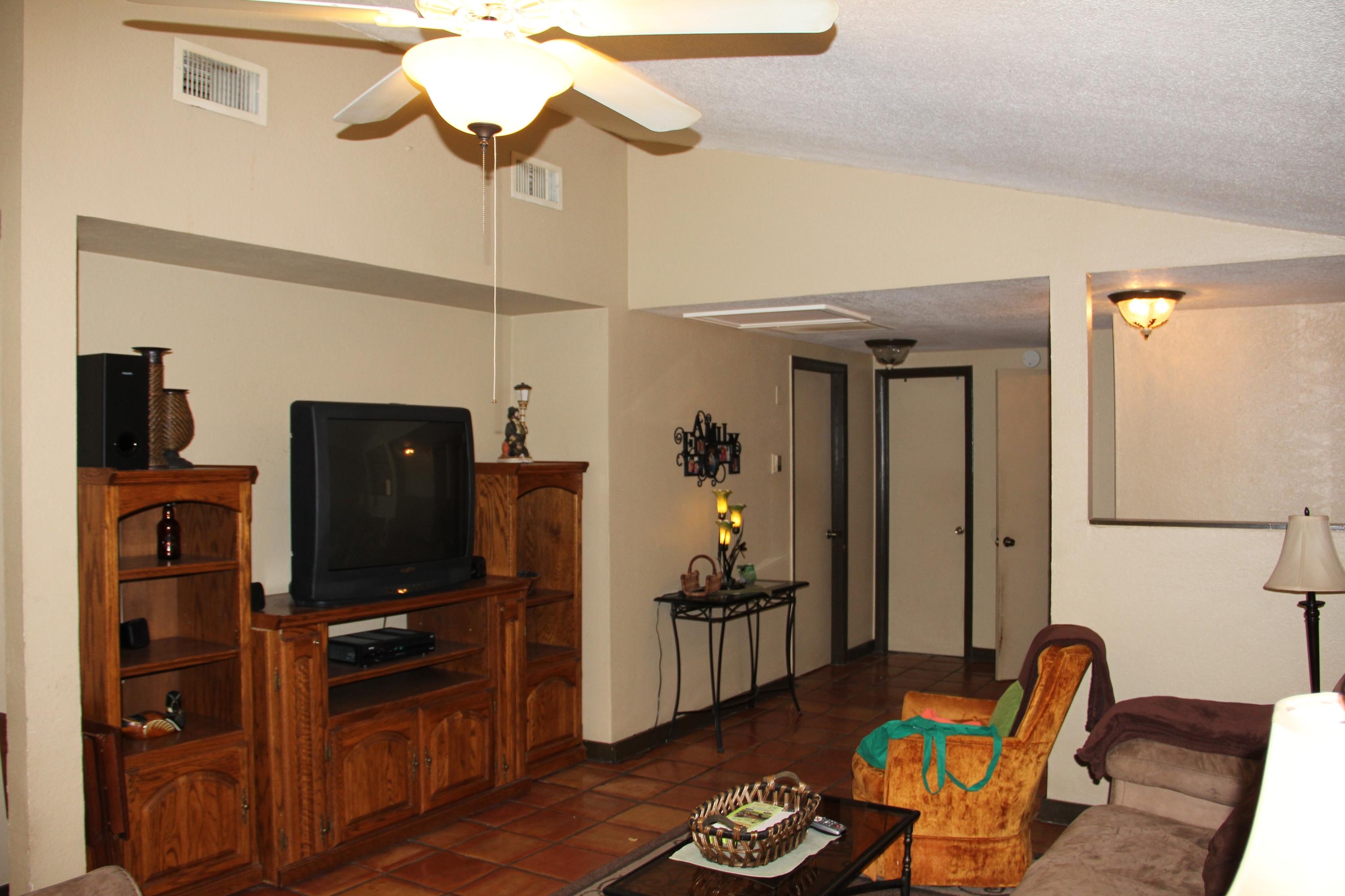 9141 154th Road North Jupiter, FL 33478 - Photo 16 of 61 Living Room