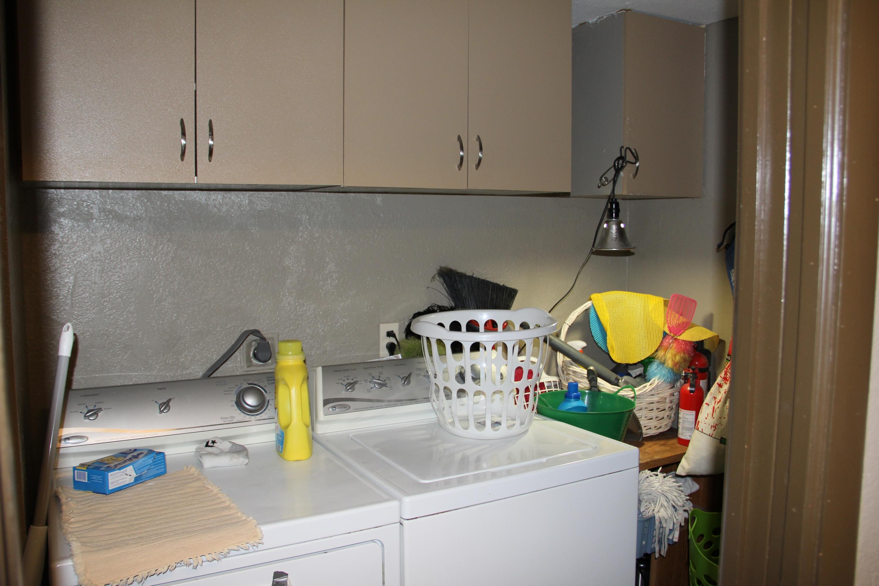 9141 154th Road North Jupiter, FL 33478 - Photo 8 of 61 Laundry Room