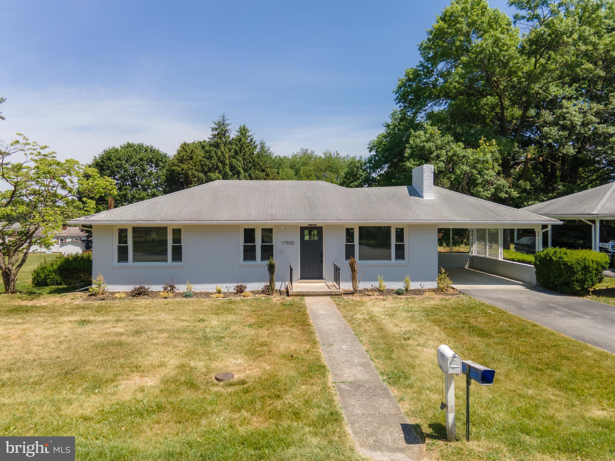 17930 Pin Oak Road Hagerstown, MD 21740 - Photo 5 of 57 Gallery Image 5