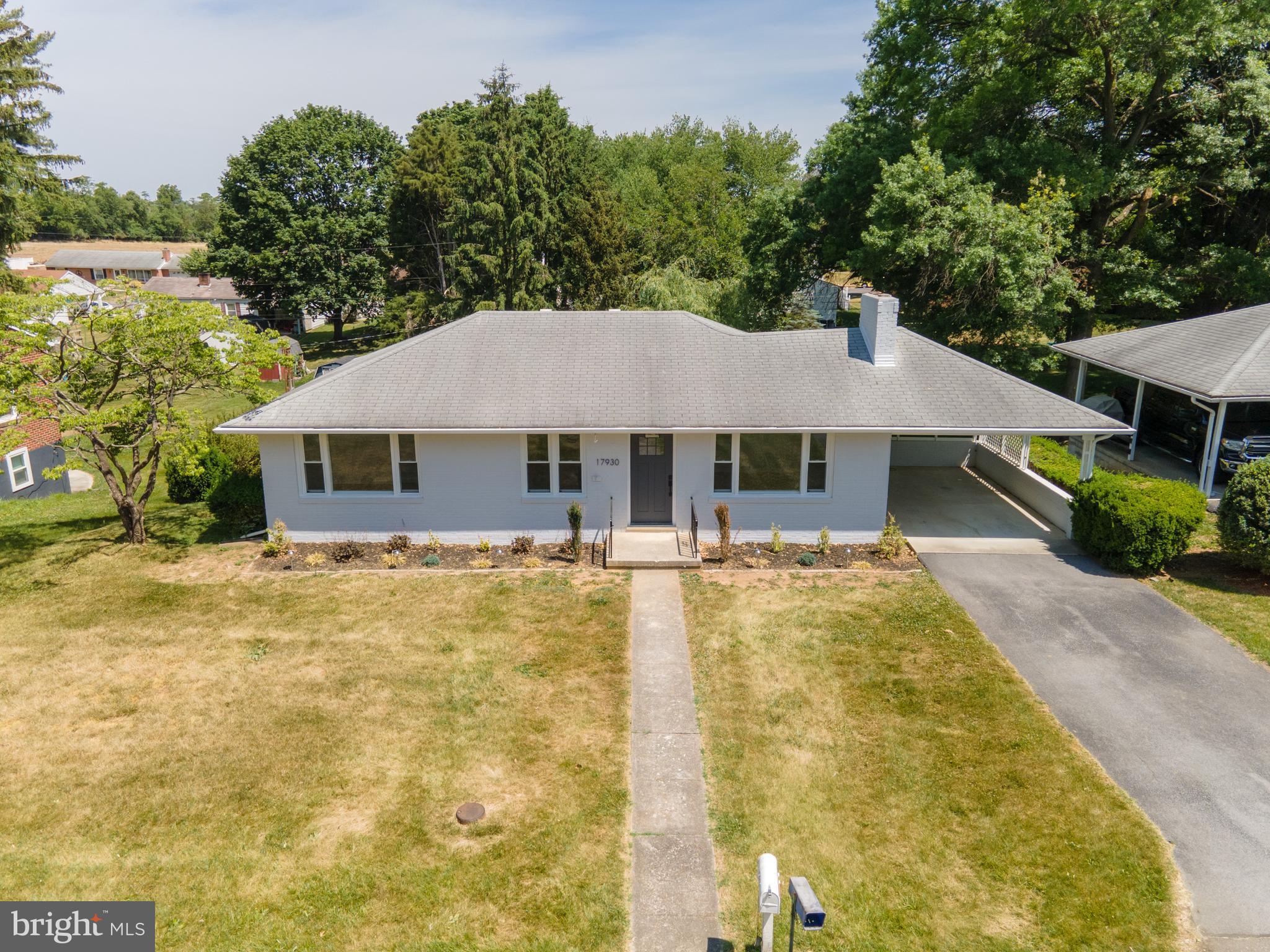 17930 Pin Oak Road Hagerstown, MD 21740 - Photo 6 of 57 Gallery Image 6